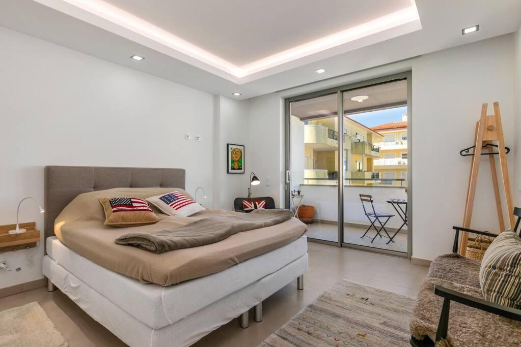 Bay View Apartment